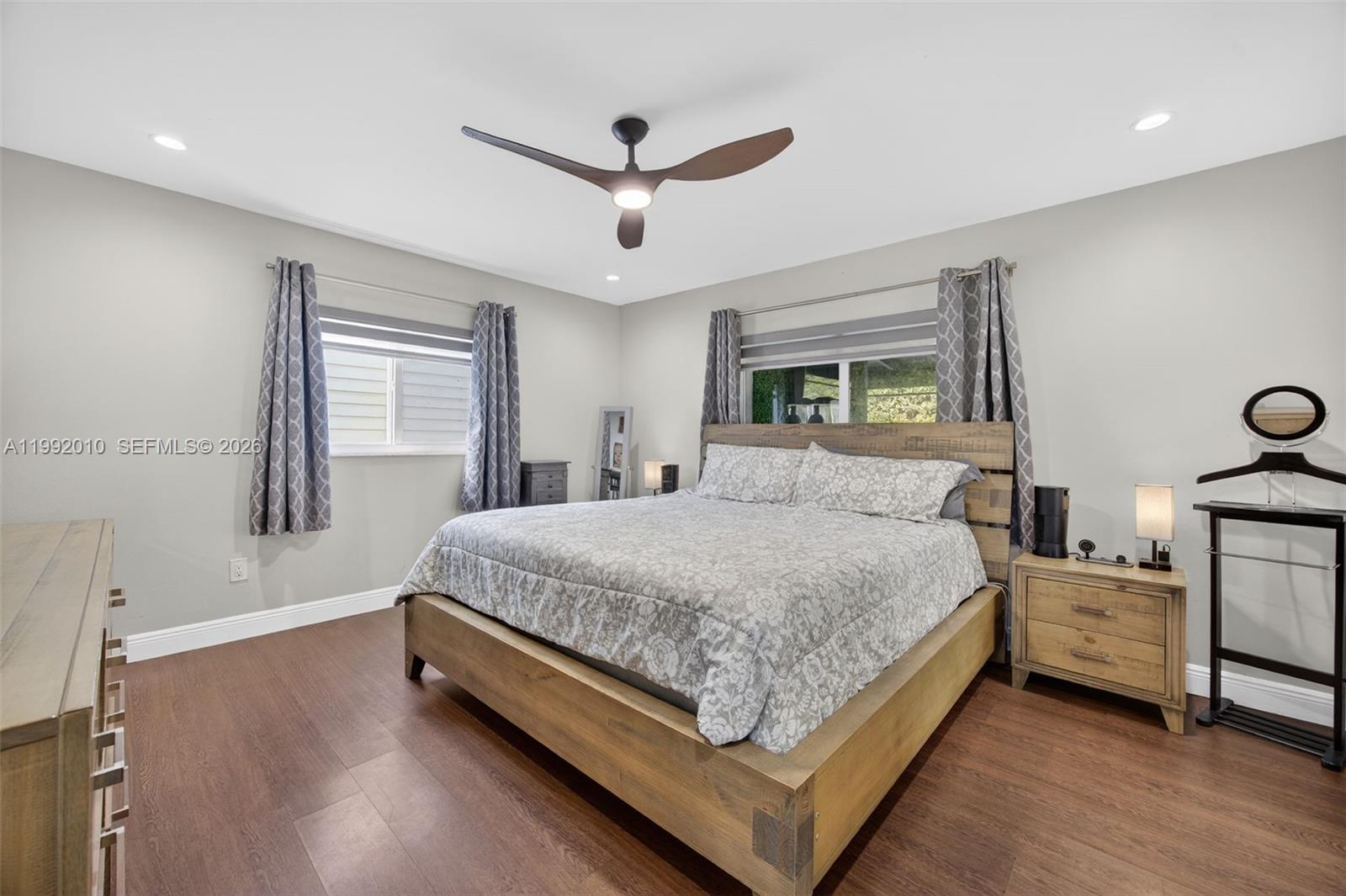 4890 Southwest 141st Avenue Miami, FL 33175 - Photo 15 of 42