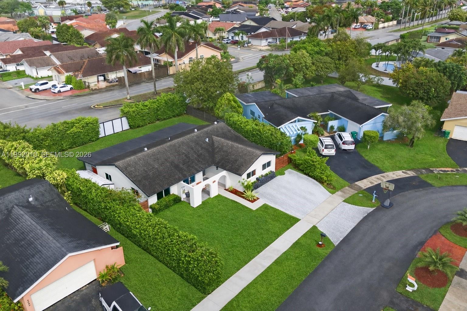 4890 Southwest 141st Avenue Miami, FL 33175 - Photo 38 of 42