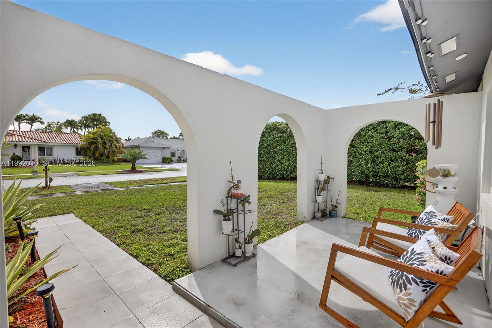 4890 Southwest 141st Avenue Miami, FL 33175 - Photo 5 of 42