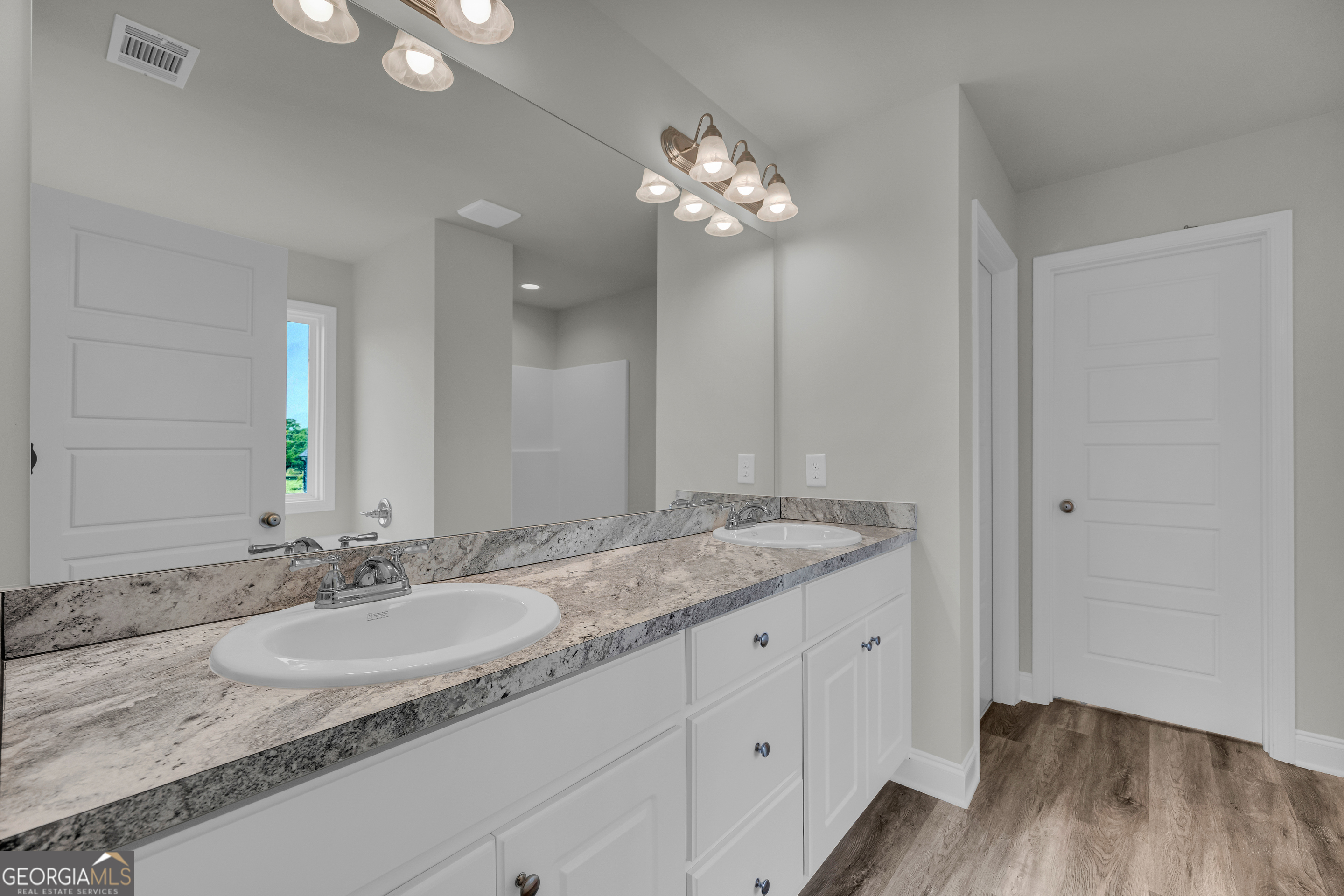 67 Sewell Road Lavonia, GA 30553 - Photo 13 of 64