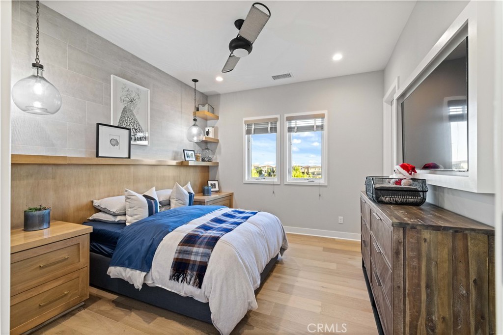 12401 Ridgeline Road Porter Ranch, CA 91326 - Photo 13 of 39