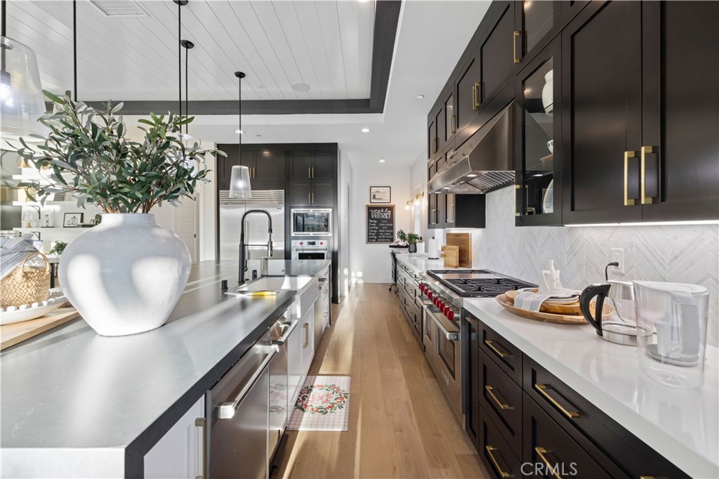 12401 Ridgeline Road Porter Ranch, CA 91326 - Photo 28 of 39