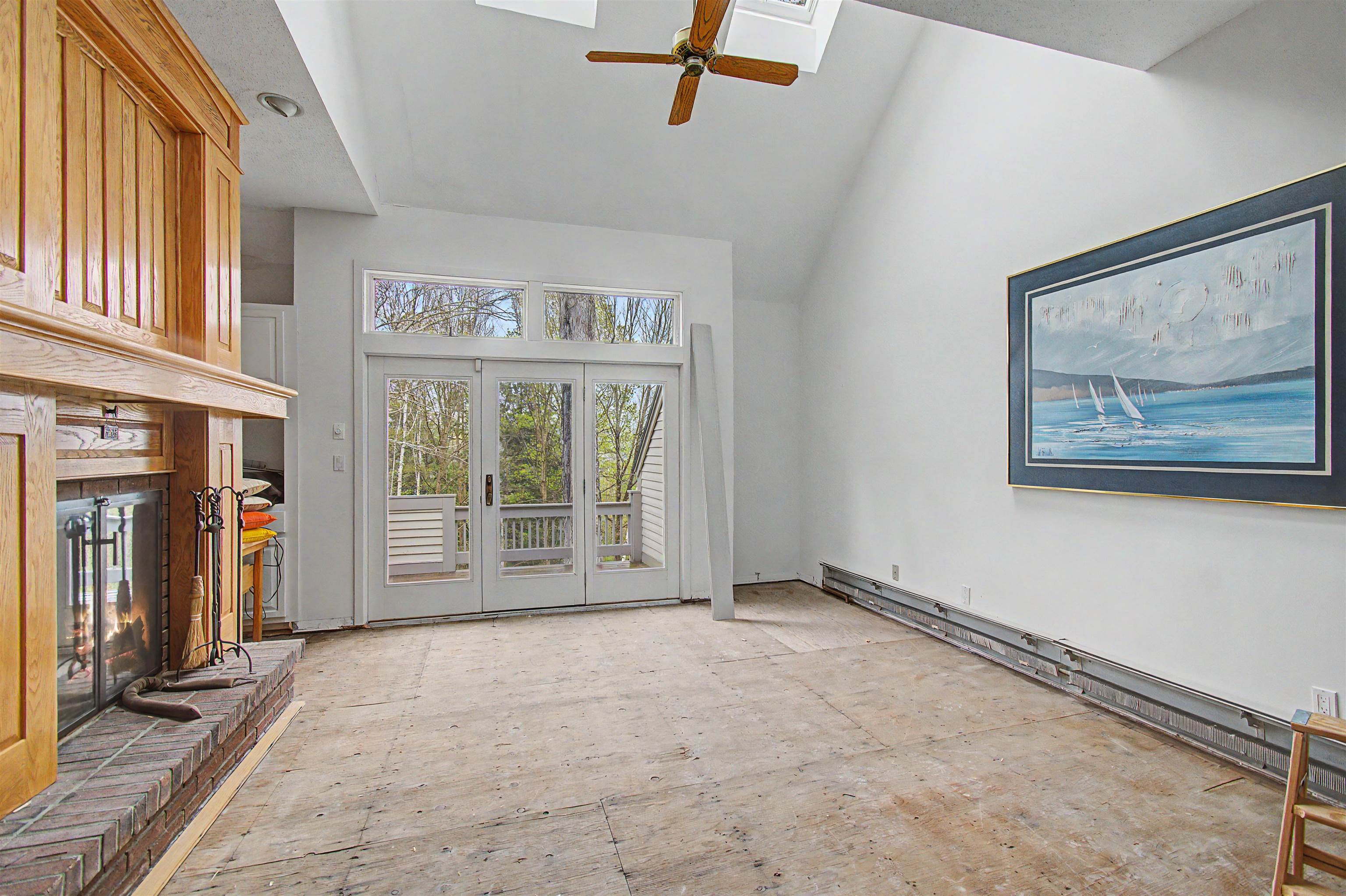 982 Brook Road, Unit 4 Stowe, VT 05672 - Photo 8 of 56