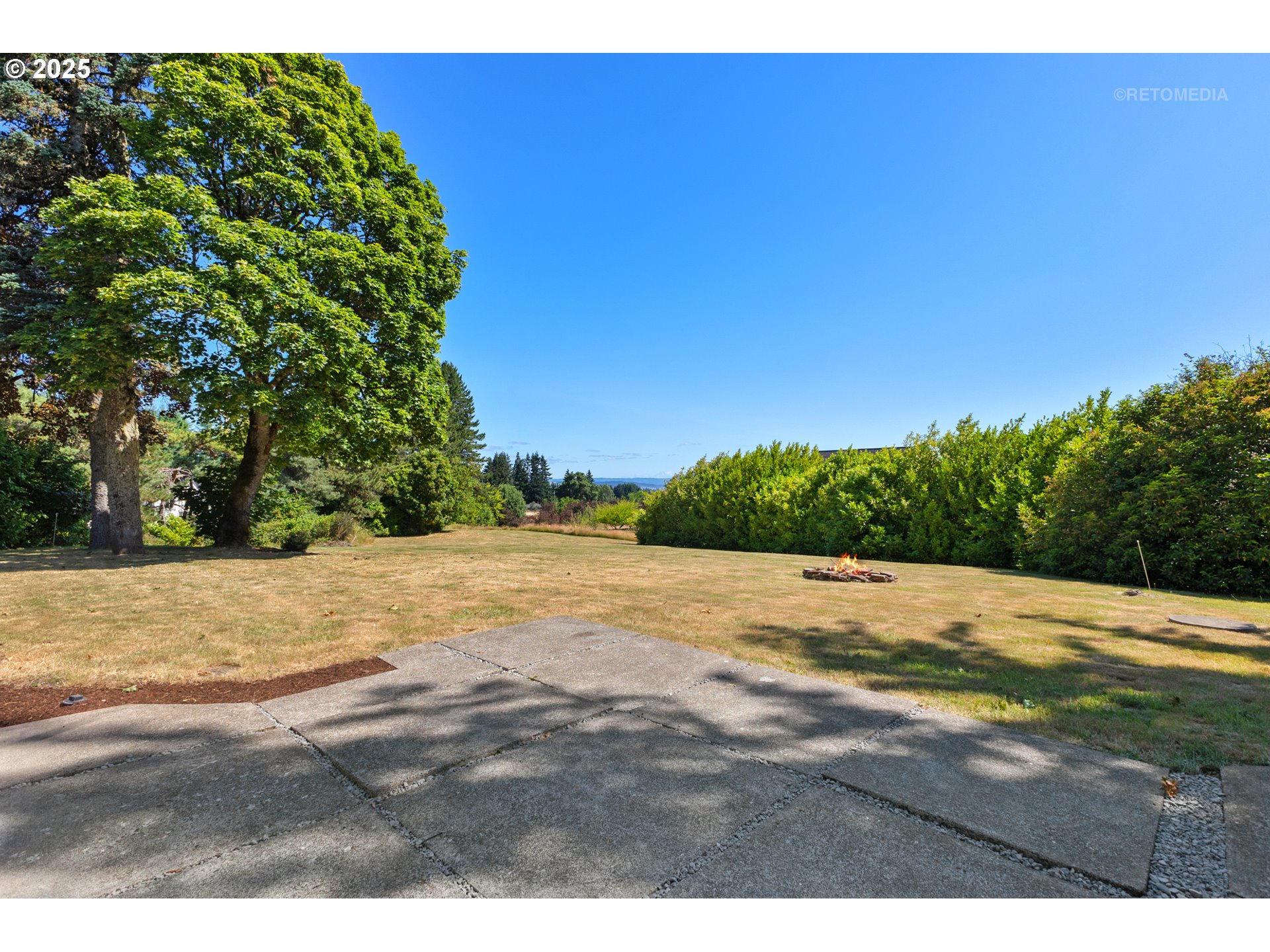 22645 Southwest Chapman Road Sherwood, OR 97140 - Photo 36 of 48 a view of an outdoor space and yard