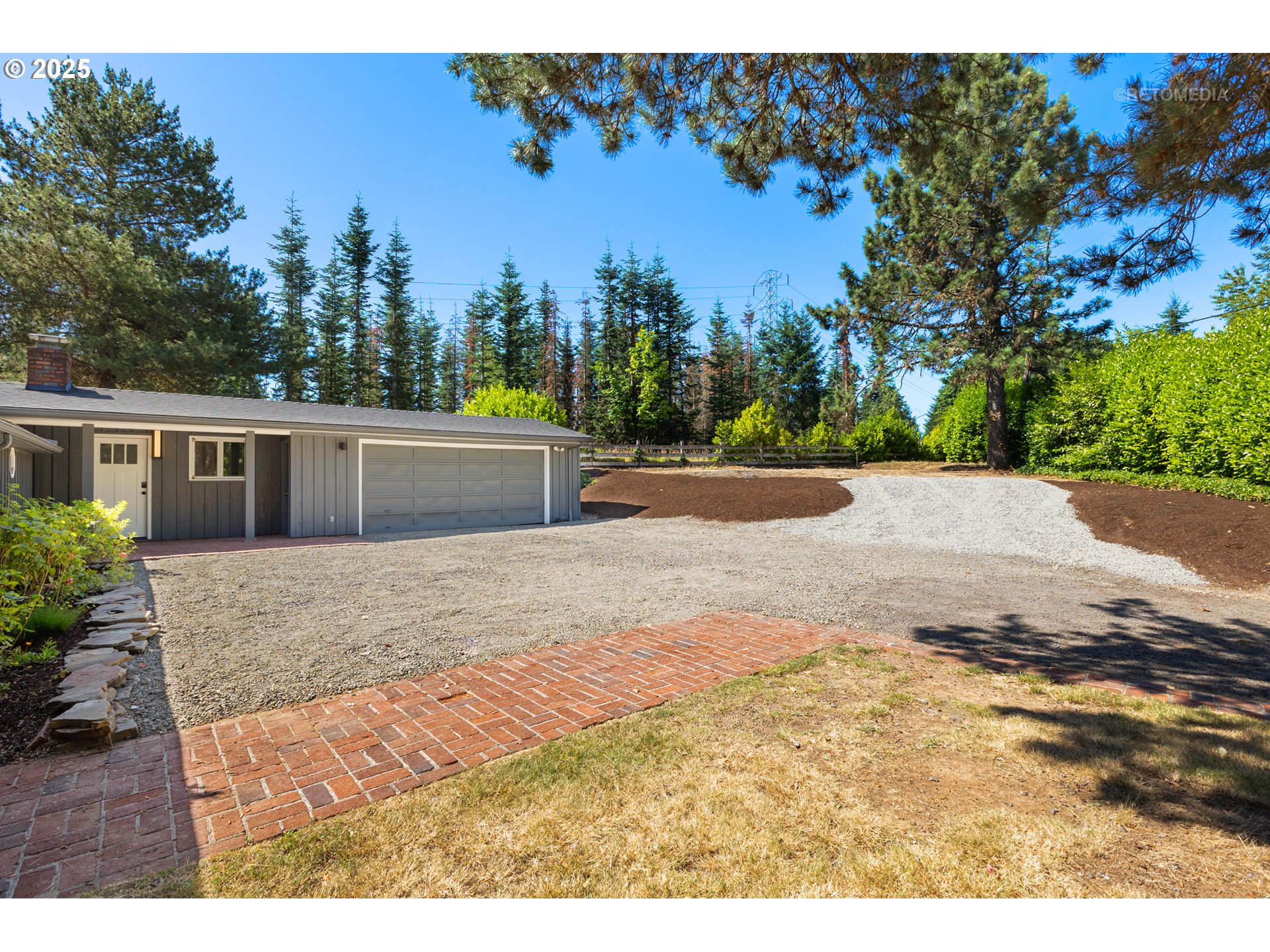 22645 Southwest Chapman Road Sherwood, OR 97140 - Photo 41 of 48 a view of outdoor space and yard
