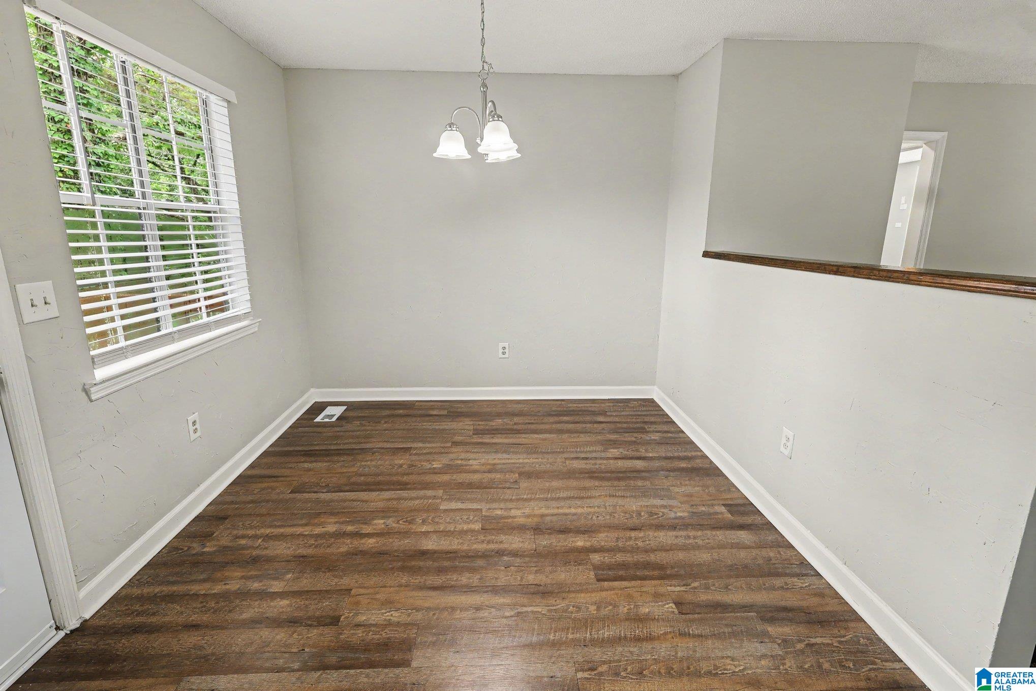 2029 Brewster Road Birmingham, AL 35235 - Photo 3 of 17
