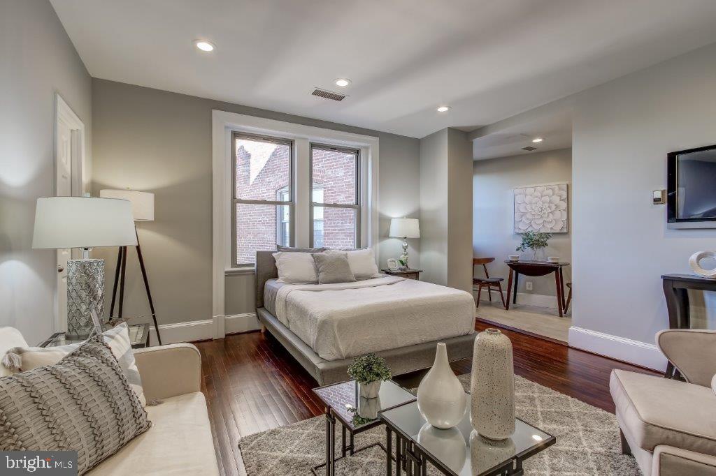 2129 Florida Avenue Northwest, Unit 507 Washington, DC 20008 - Photo 3 of 17