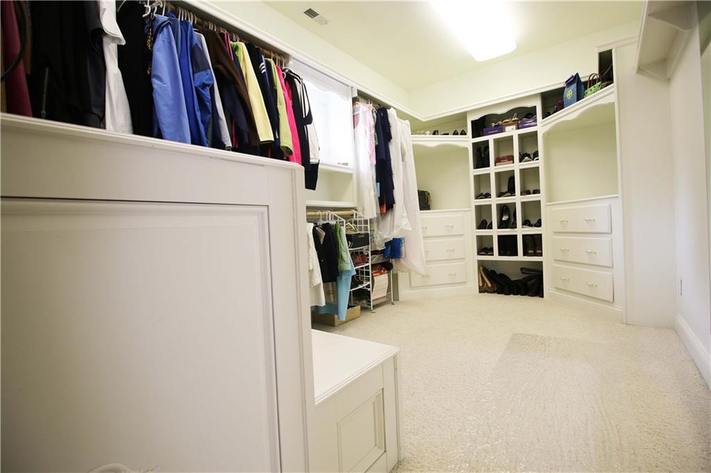 8670 Fall Creek Road Indianapolis, IN 46256 - Photo 11 of 24 Gallery Image 11