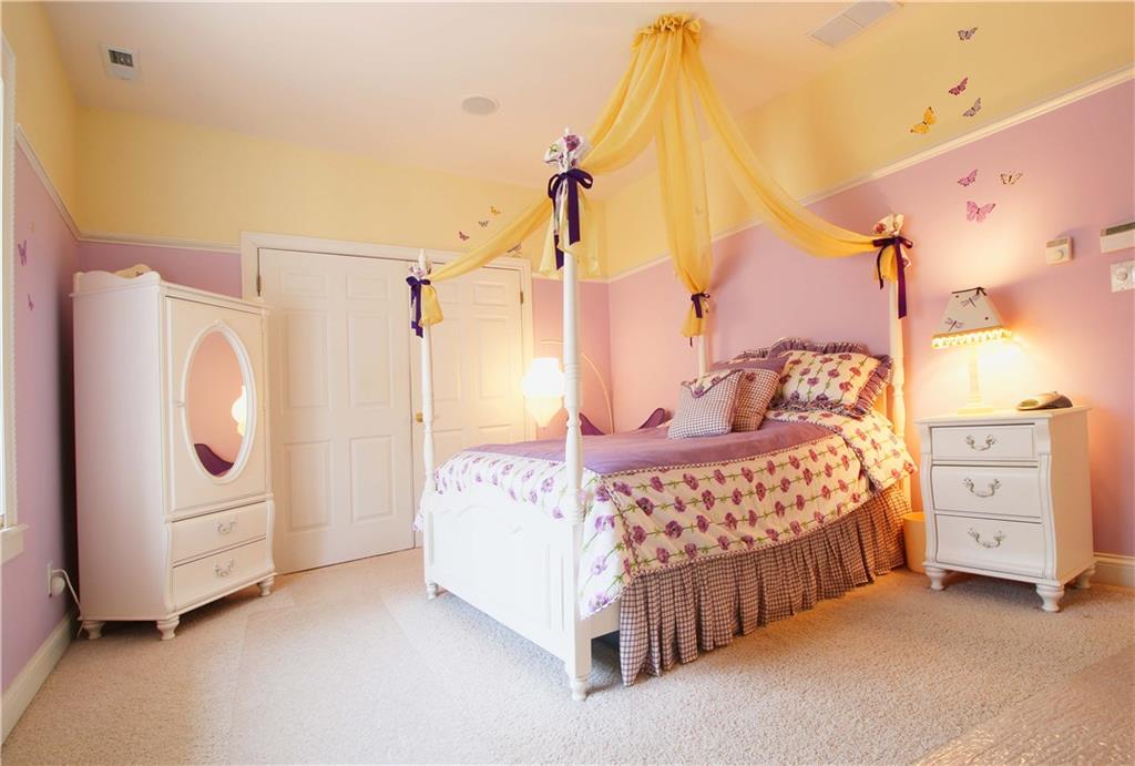 8670 Fall Creek Road Indianapolis, IN 46256 - Photo 12 of 24 Gallery Image 12