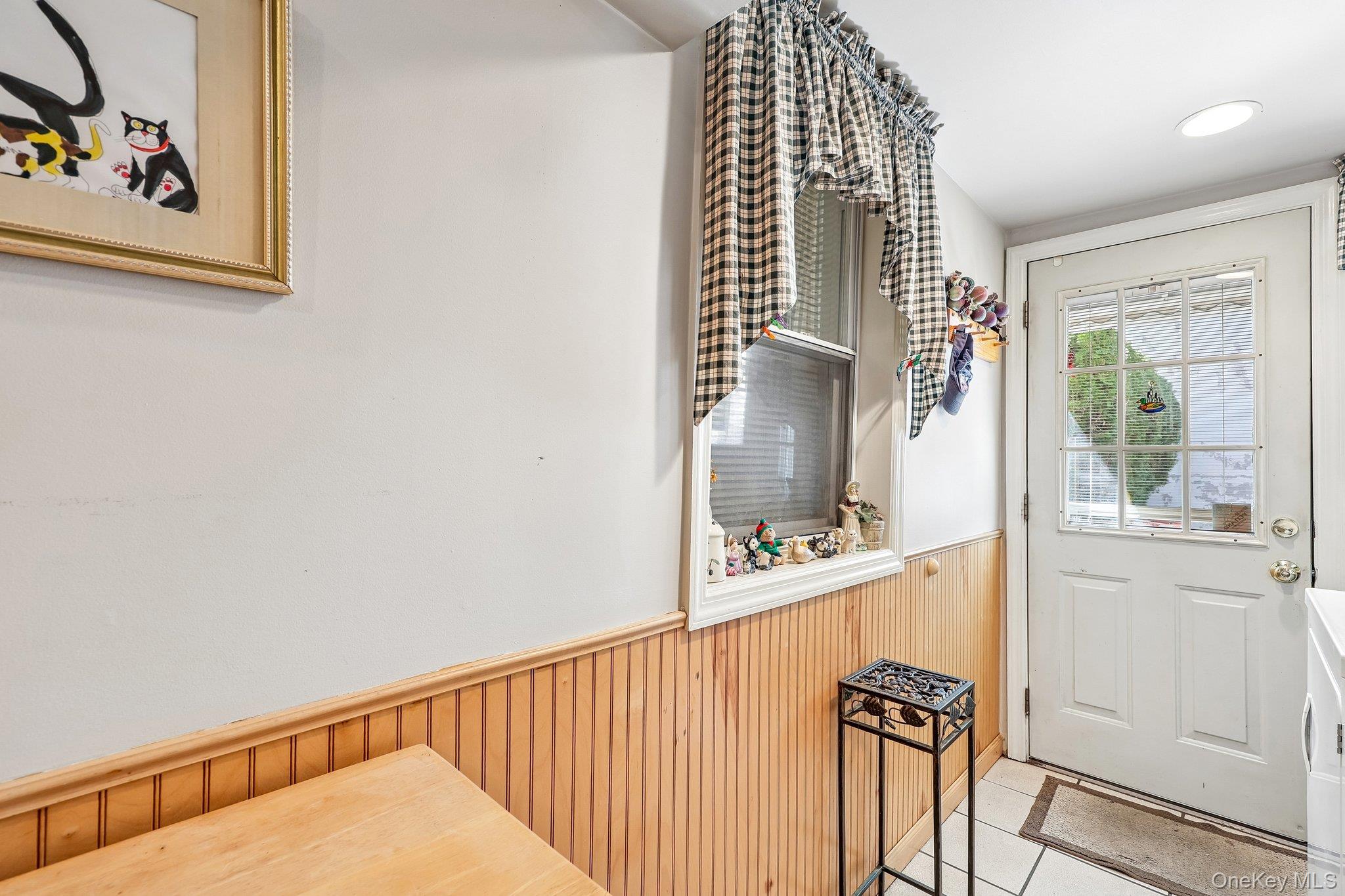 10 4th Street New Rochelle, NY 10801 - Photo 18 of 24 Laundry area with door to patio.