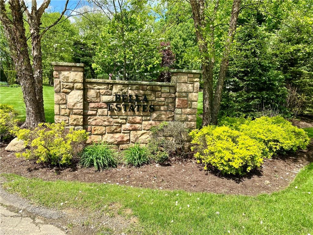 2013 Mountain Shadow Road Hopwood, PA 15445 - Photo 22 of 23 Gallery Image 22
