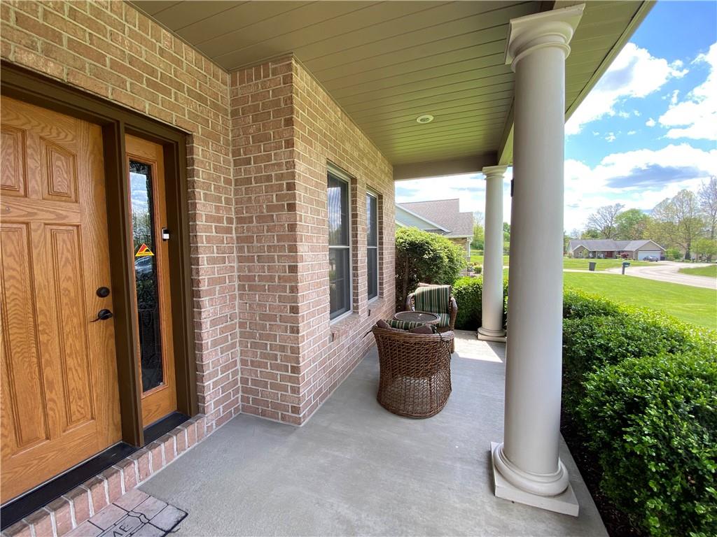 2013 Mountain Shadow Road Hopwood, PA 15445 - Photo 4 of 23 Gallery Image 4