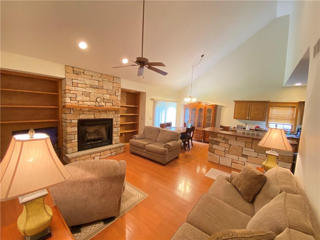 2013 Mountain Shadow Road Hopwood, PA 15445 - Photo 6 of 23 Gallery Image 6
