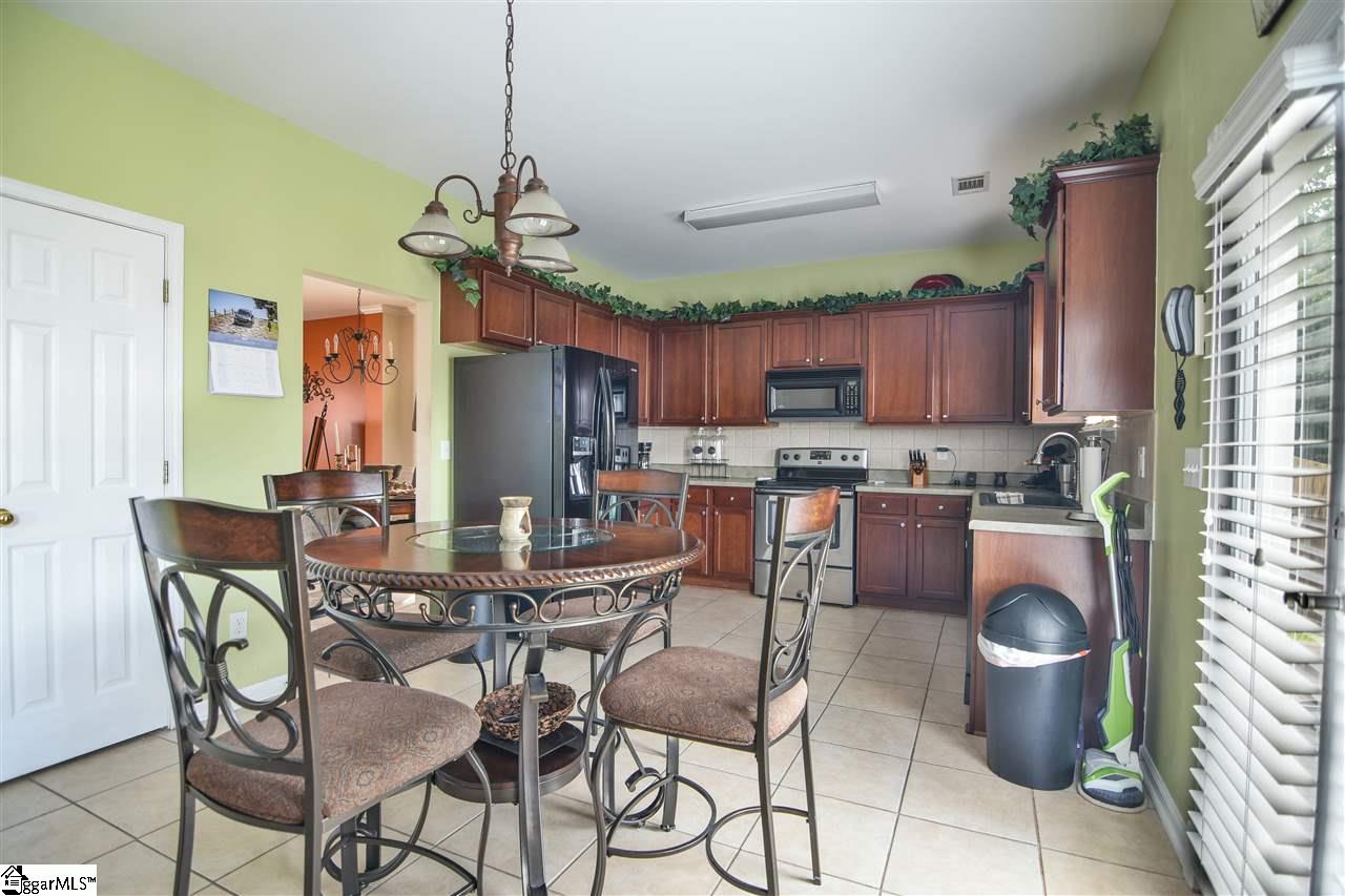307 Ridgebrook Way Greenville, SC 29605 - Photo 7 of 33 Gallery Image 7