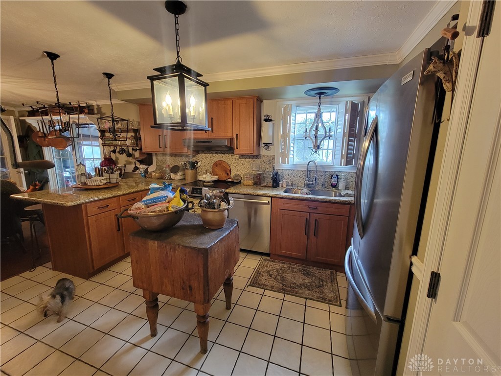 2887 Dayton Springfield Road Springfield, OH 45506 - Photo 18 of 27