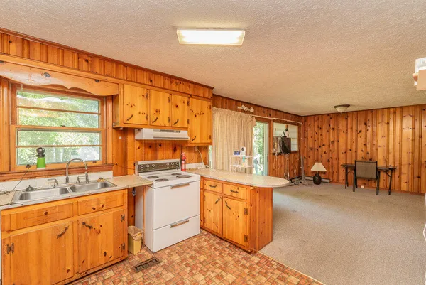 $179,900 | 213 Robinson Drive, New Ellenton, SC 29809