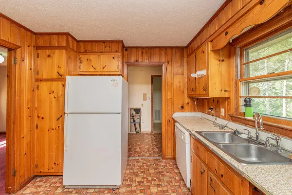 $179,900 | 213 Robinson Drive, New Ellenton, SC 29809