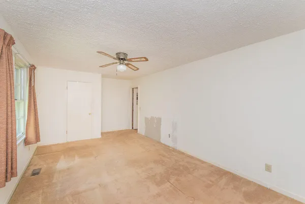 $179,900 | 213 Robinson Drive, New Ellenton, SC 29809