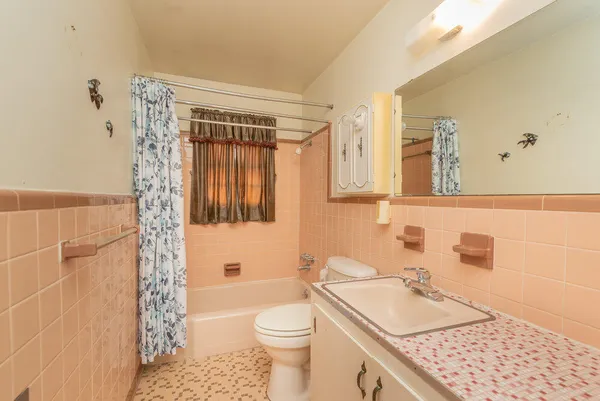 $179,900 | 213 Robinson Drive, New Ellenton, SC 29809