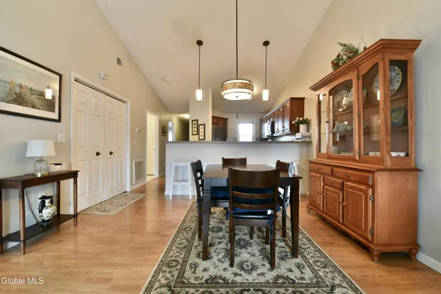 $249,900 | 410 Cedar Run, Rensselaer, NY 12144