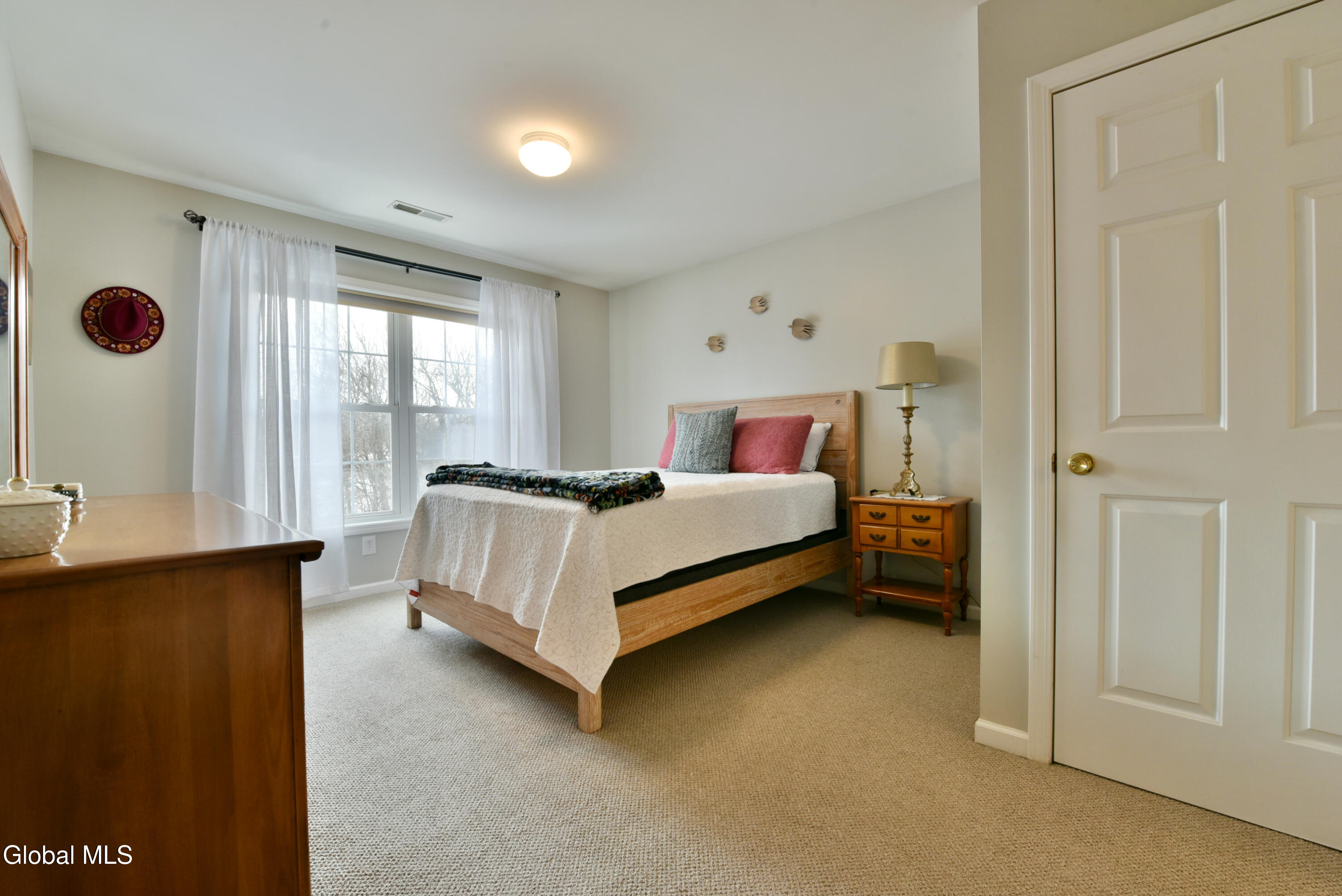 410 Cedar Run Rensselaer, NY 12144 - Photo 21 of 55 21