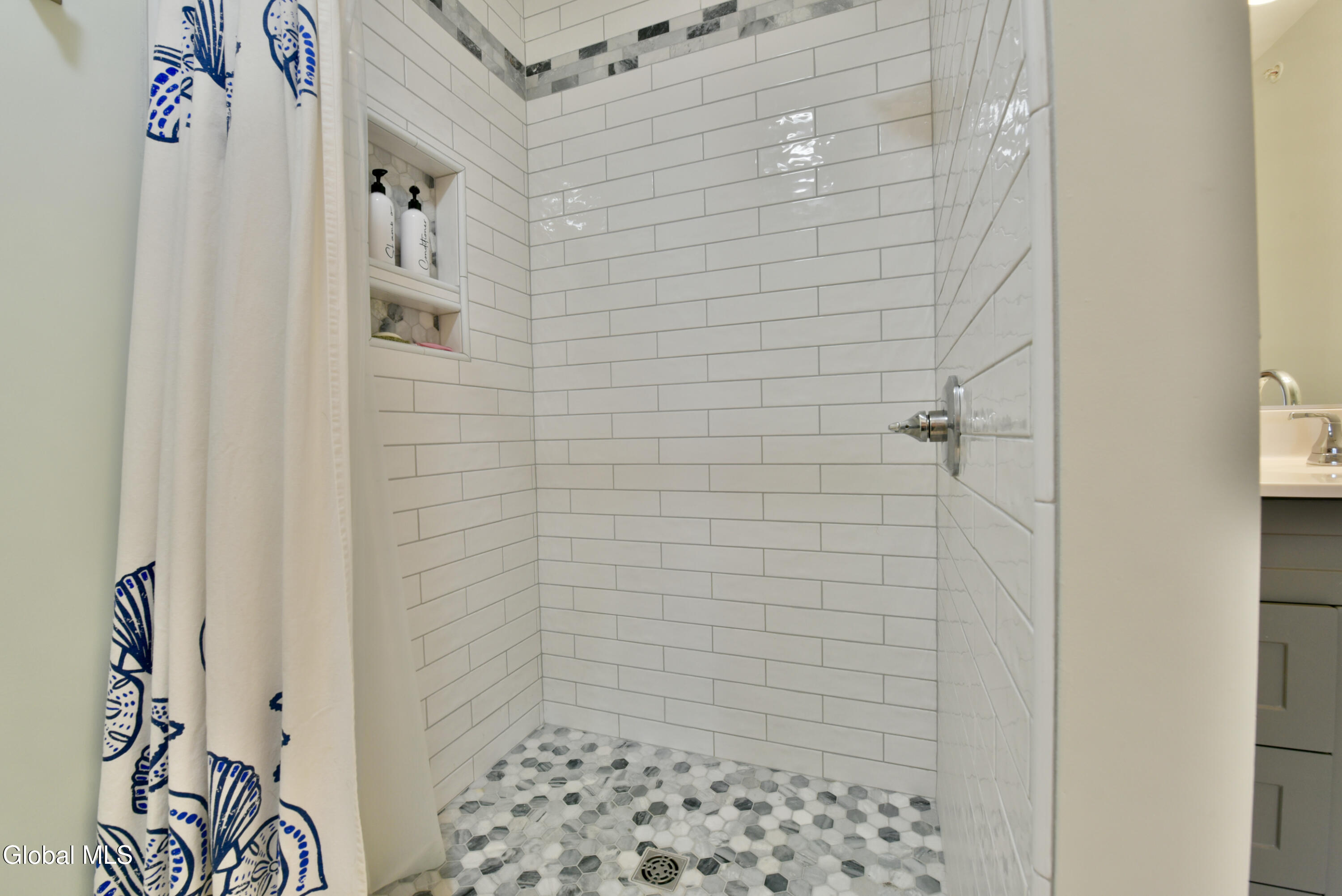 410 Cedar Run Rensselaer, NY 12144 - Photo 27 of 55 27