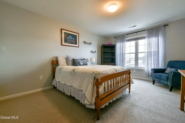 $249,900 | 410 Cedar Run, Rensselaer, NY 12144