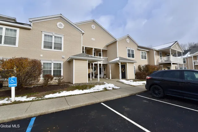 $249,900 | 410 Cedar Run, Rensselaer, NY 12144