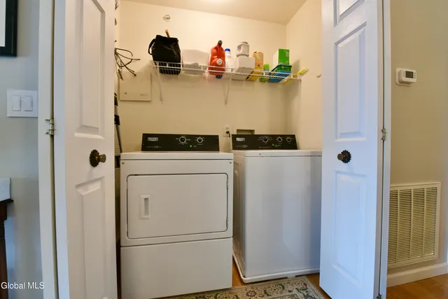 $249,900 | 410 Cedar Run, Rensselaer, NY 12144