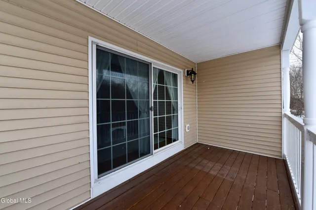 $249,900 | 410 Cedar Run, Rensselaer, NY 12144