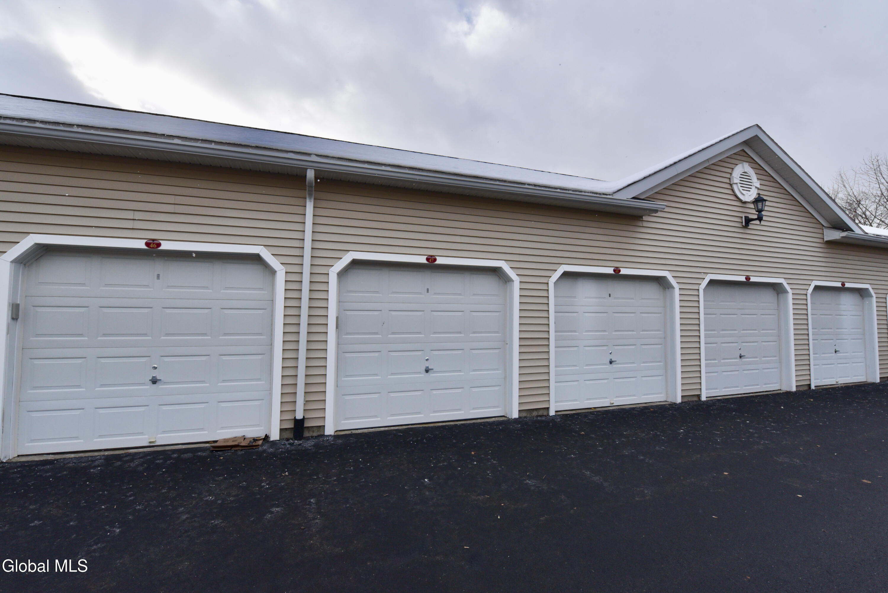 410 Cedar Run Rensselaer, NY 12144 - Photo 52 of 55 51