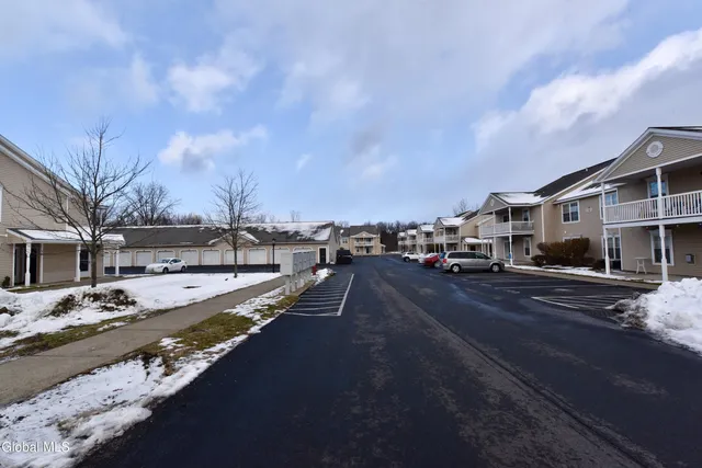 $249,900 | 410 Cedar Run, Rensselaer, NY 12144