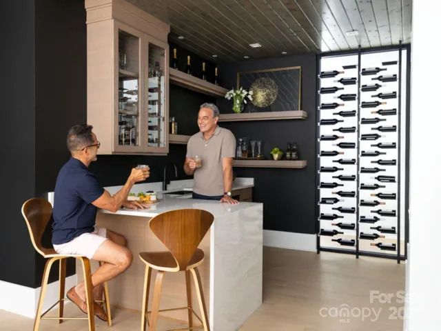 $643,000 | 1425 Samuel Spencer Parkway, Unit 5, Davidson, NC 28036