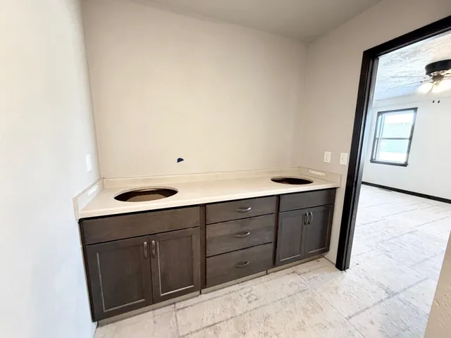 $379,900 | 2040 Red Fox Lane, Kaukauna, WI 54130