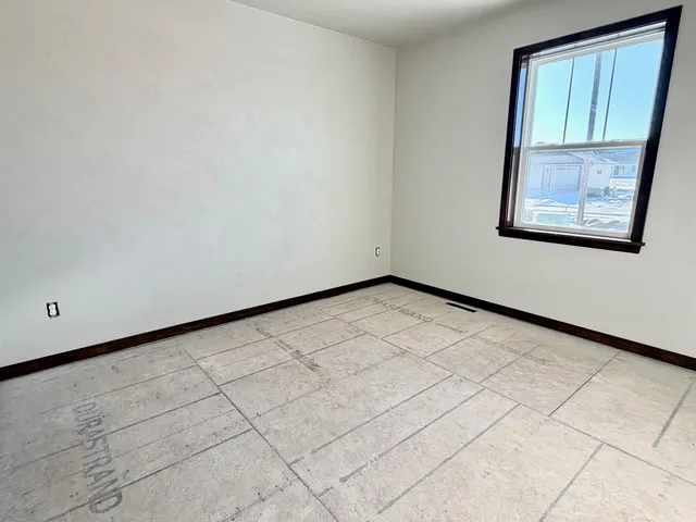 $379,900 | 2040 Red Fox Lane, Kaukauna, WI 54130