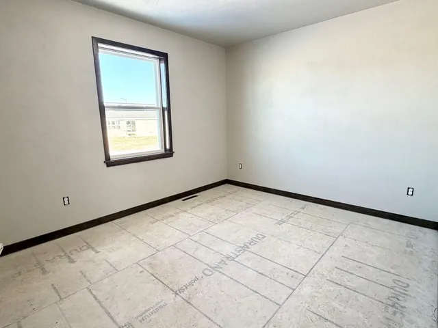 $379,900 | 2040 Red Fox Lane, Kaukauna, WI 54130