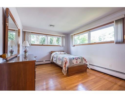 2 Pine Ridge Road Stoneham, MA 02180 - Photo 20 of 24 Gallery Image 20