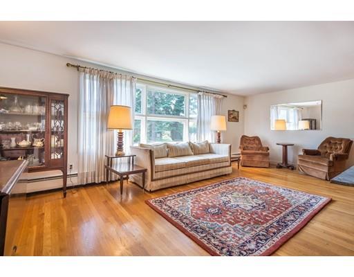 2 Pine Ridge Road Stoneham, MA 02180 - Photo 8 of 24 Gallery Image 8