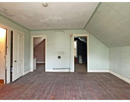 522 Palmer Street Fall River, MA 02721 - Photo 17 of 21
