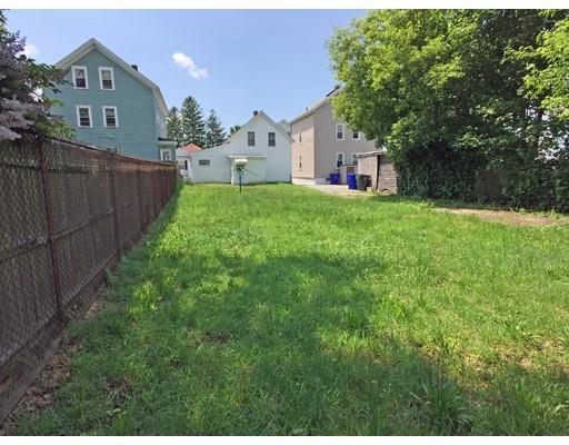 522 Palmer Street Fall River, MA 02721 - Photo 2 of 21