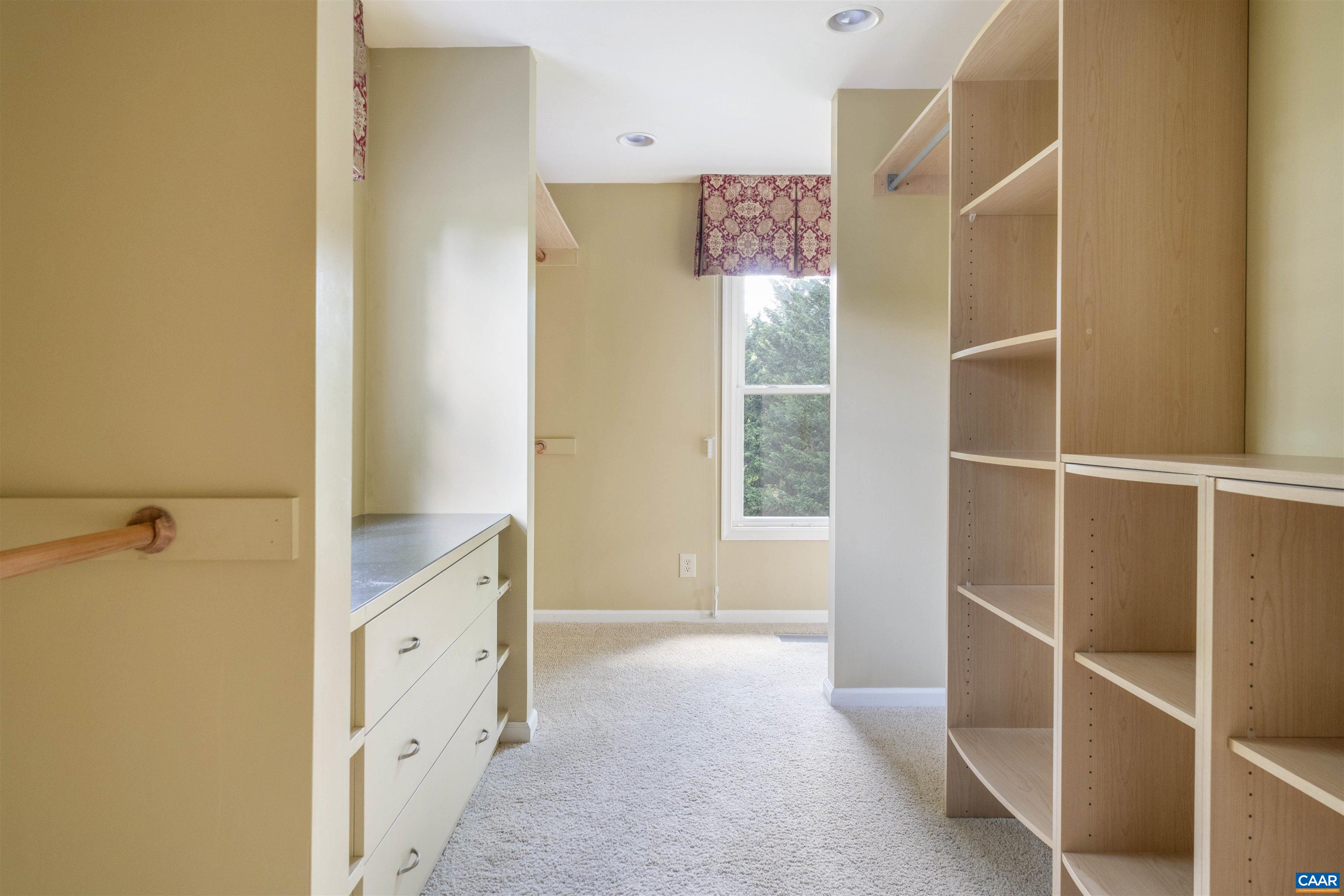 301 Dover Road Charlottesville, VA 22901 - Photo 6 of 54 Gallery Image 6