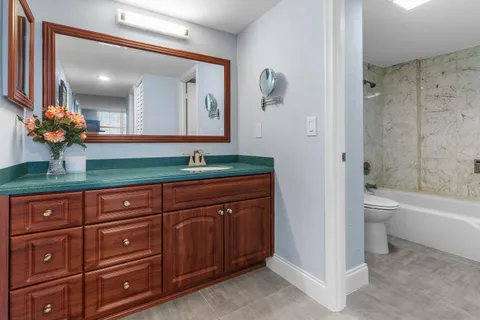 $545,000 | 1150 Hillsboro Mile, Unit 905, Hillsboro Beach, FL 33064