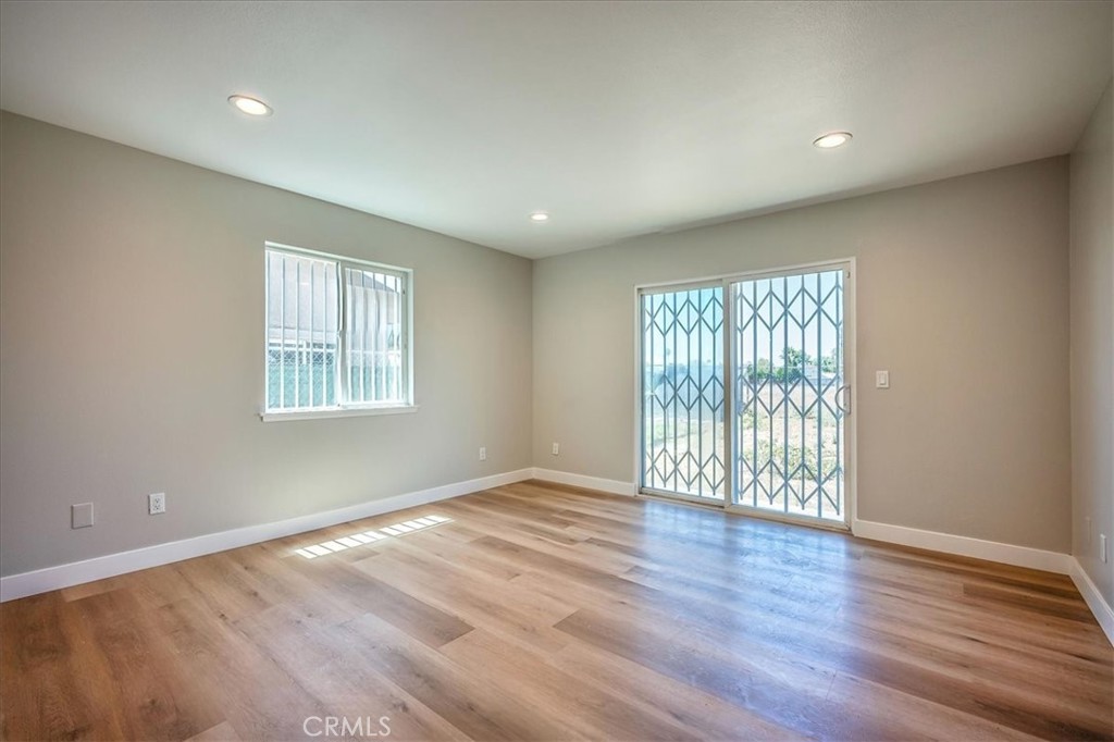 2894 Colima Avenue North San Bernardino, CA 92407 - Photo 14 of 31