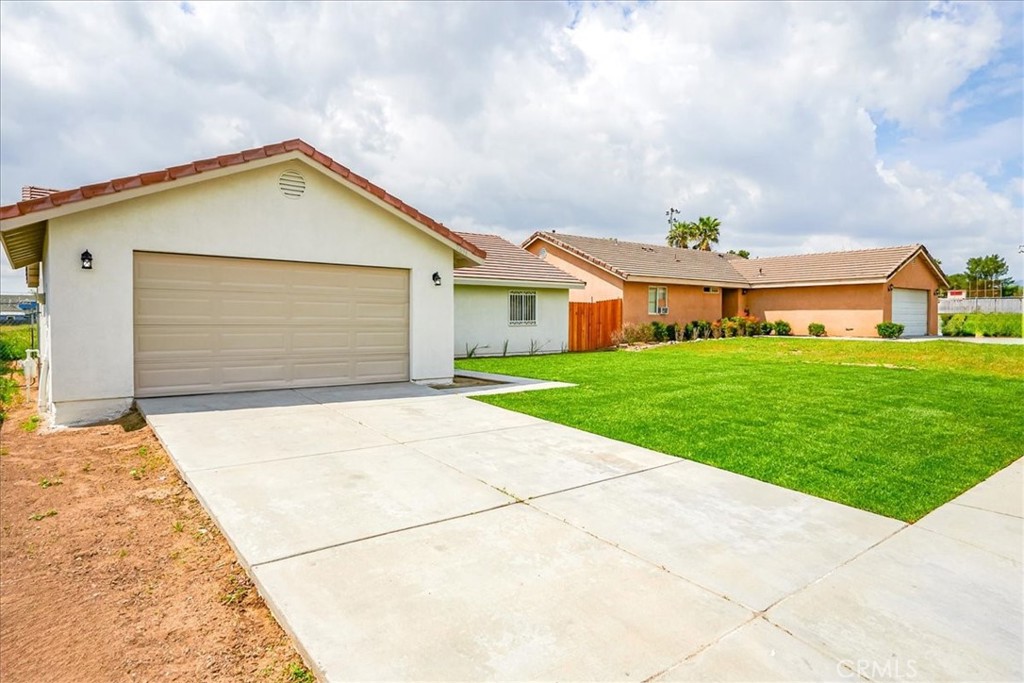 2894 Colima Avenue North San Bernardino, CA 92407 - Photo 4 of 31