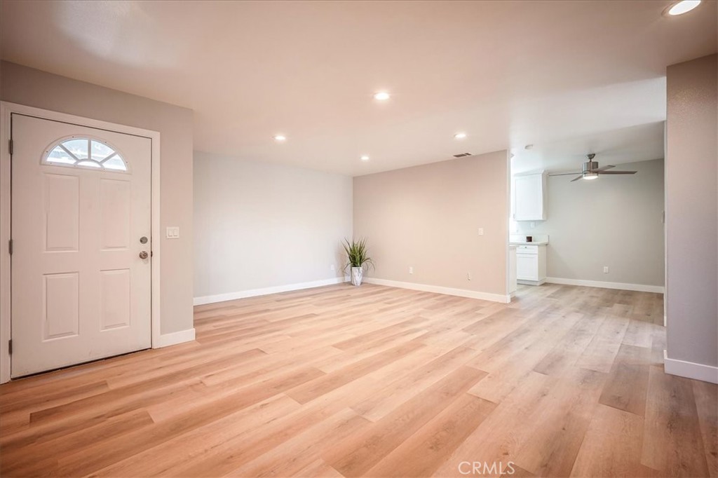 2894 Colima Avenue North San Bernardino, CA 92407 - Photo 8 of 31