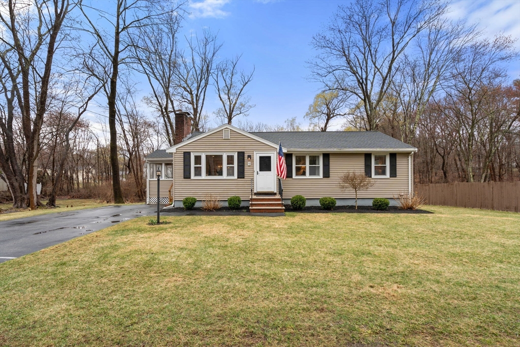 9 Stony Brook Road Burlington, MA 01803 - Photo 1 of 17