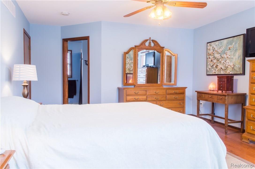 267 Brook Drive Romeo, MI 48065 - Photo 13 of 31 20160402_jakeandchristieshouse-34.jpg