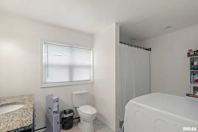 $115,000 | 2216 New Hampshire Street, Muscatine, IA 52761