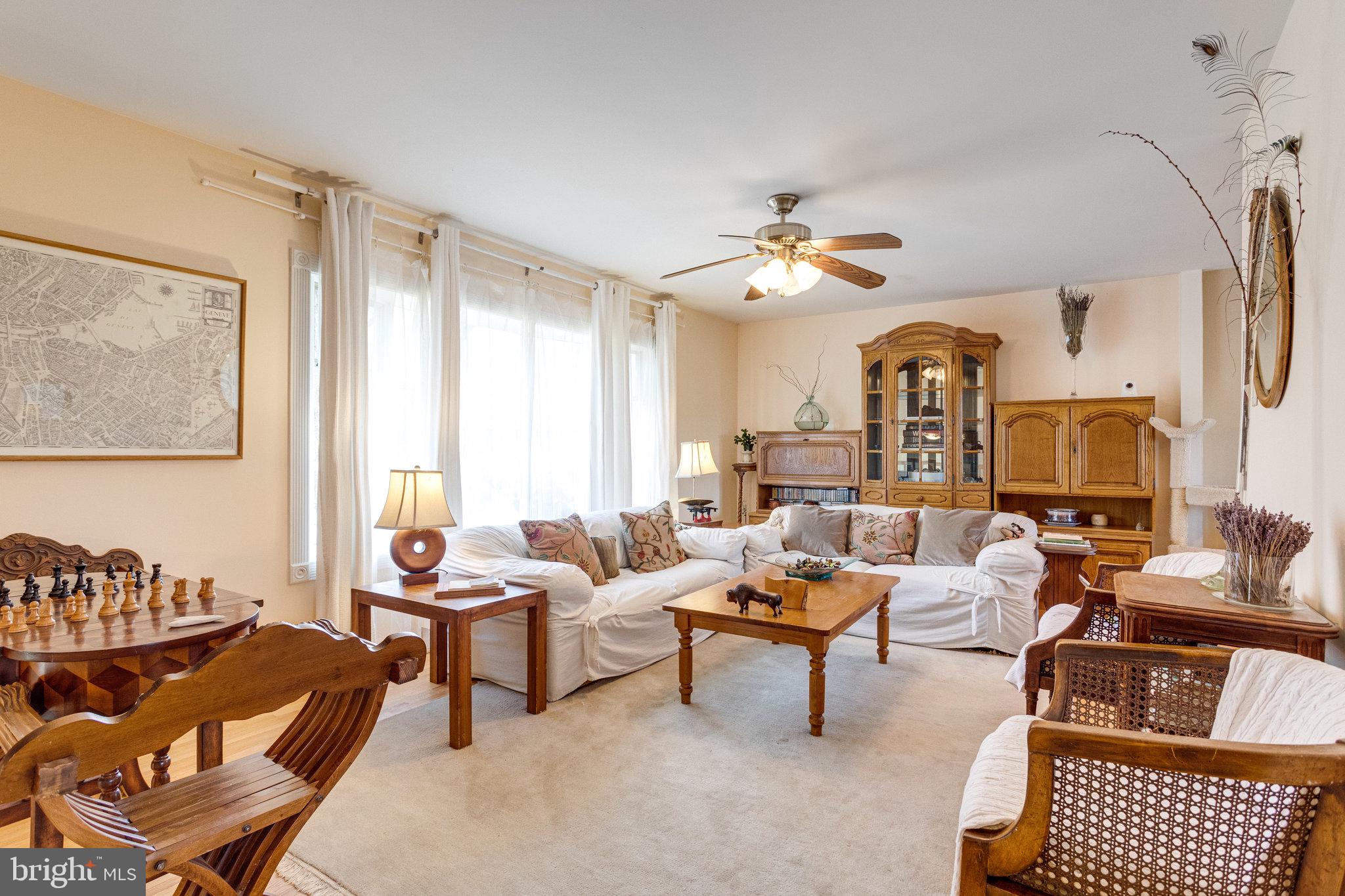 7112 Hadlow Court Springfield, VA 22152 - Photo 4 of 48 Gallery Image 4