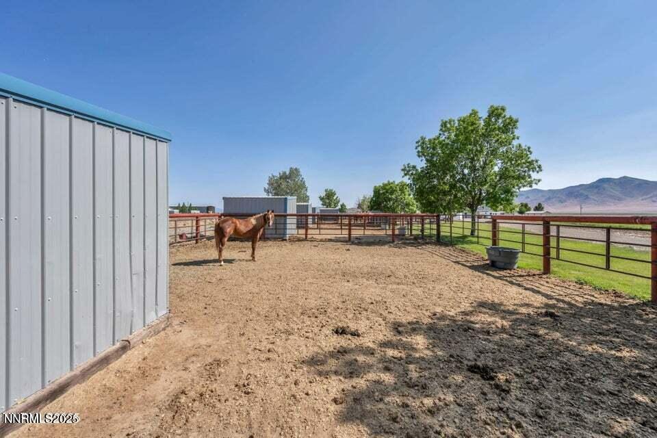 2505 Baines Road Winnemucca, NV 89445 - Photo 37 of 45 a view of backyard with green space